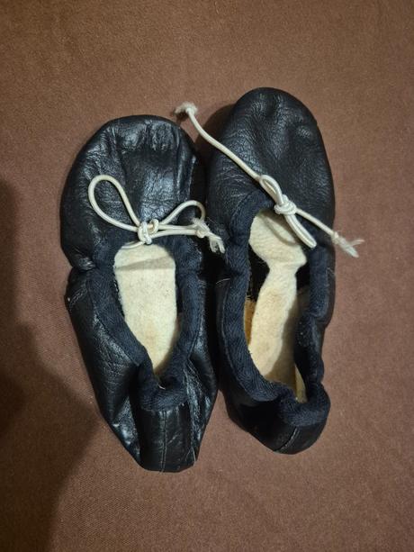 Dětské piškoty - cvičky vel. 28, 28