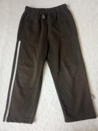 Tepláky 4-5let, 110