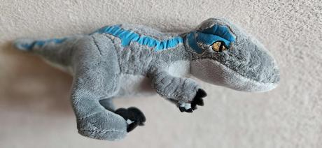 3x plyšový dinosaurus, tesco,