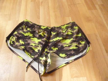 Sportovní kratasy vel.m-l, m