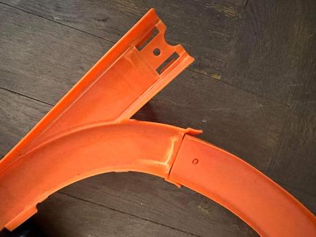 Hot wheels padajícíc věž+3 autíčka,