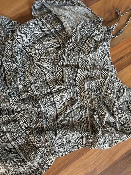 Vzor letní overal s volánem, vel m/l, ocean club, s