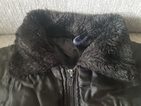 Zimní bunda, vel. ani značka neuvedena, 98