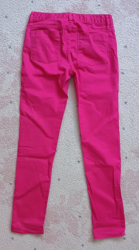 Rifle se třpitkami, 152