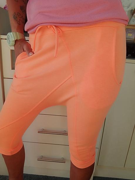 Neón oranžové baggy/nasrávačky vel."uni", 