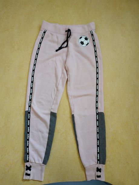 Tepláky vel.134, 134