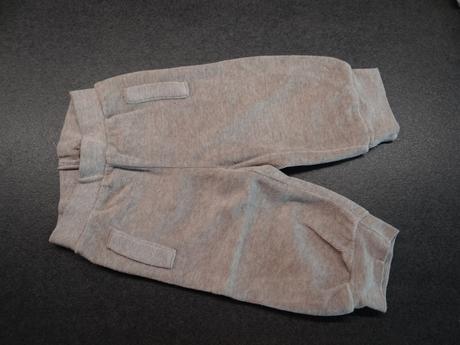 Teplé tepláčky, name it,68