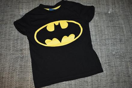 Triko batman s pláštěm, velikost 104/110, 104