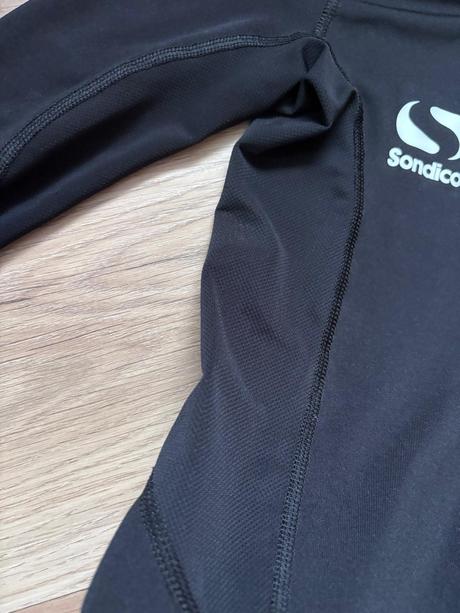 Funkční tričko, 146