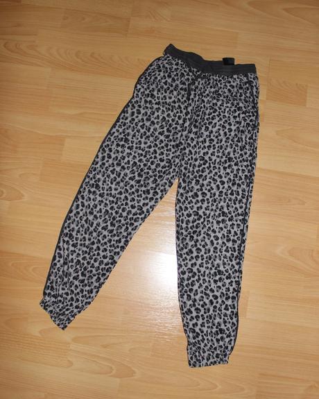 Plátěné kalhoty, tepláky, h&m,140