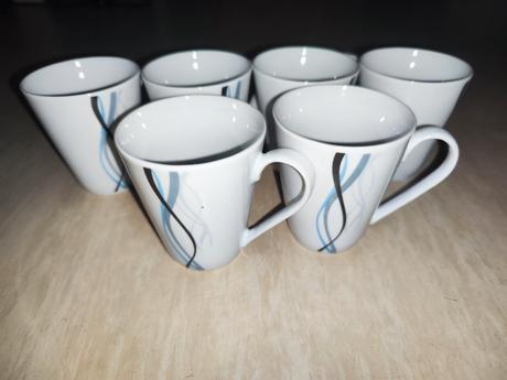 Souprava 44 ks, porcelán keramika, 