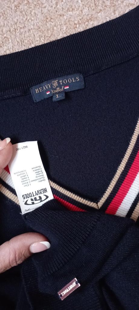 Lehký svetr zn."heavy & tools" vel."l", l