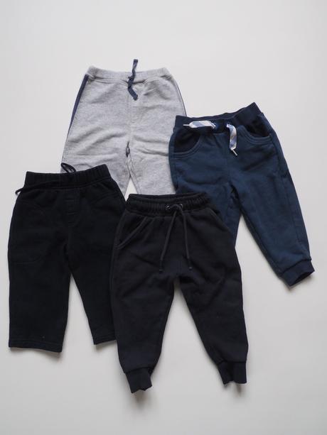 Tepláky 4 ks vel 86, 86