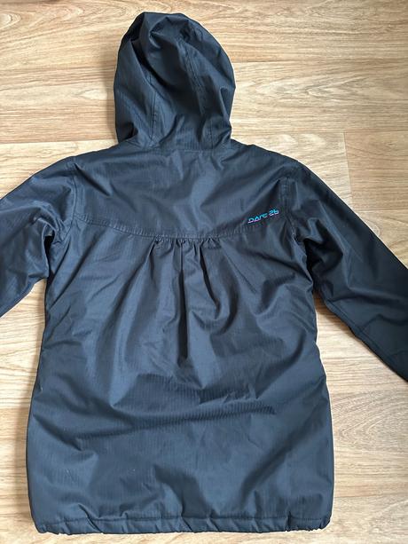 Lyžařská/ snowboardová bunda, 158