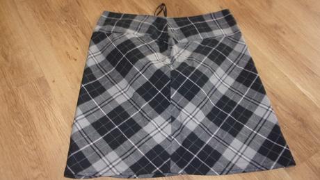 Sukně vel. 42, 42