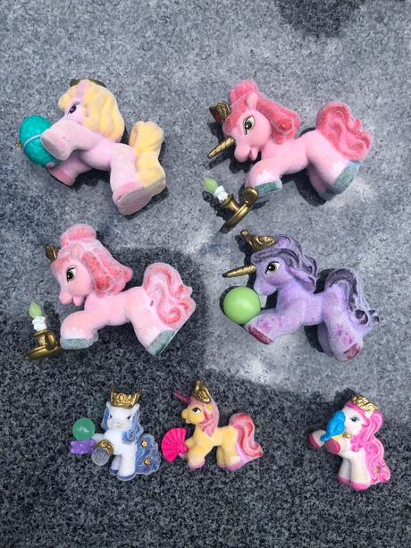 Vzacni konicci filly ( se svickou, velikonocnim va,