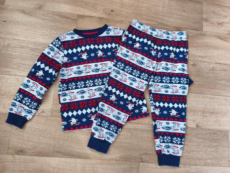 Pyžamo se zimními motivy, f&f,128