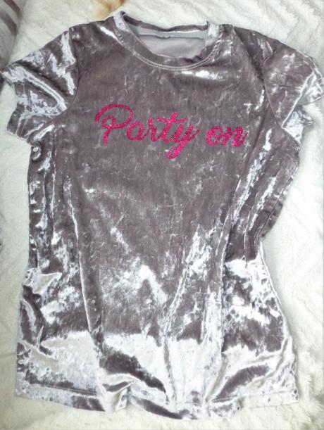 Krásný-samet párty triko - jede se dál.. - vel.s-m, m