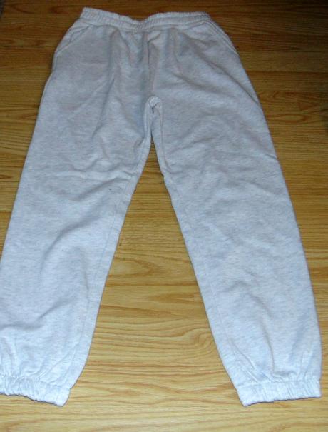 Tepláky, sinsay,152