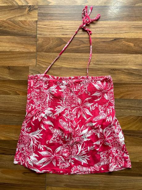 Top s vázačkou za krk, vel m, hm, logg, m