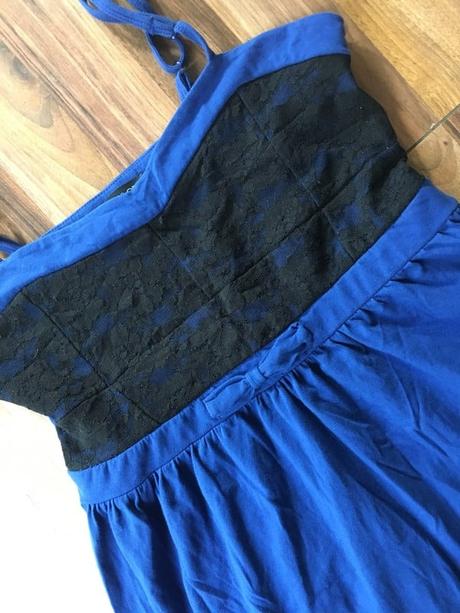 Modré šaty s krajkou, vel s/m, even + od, m