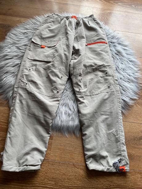 Zimní kalhoty, 152