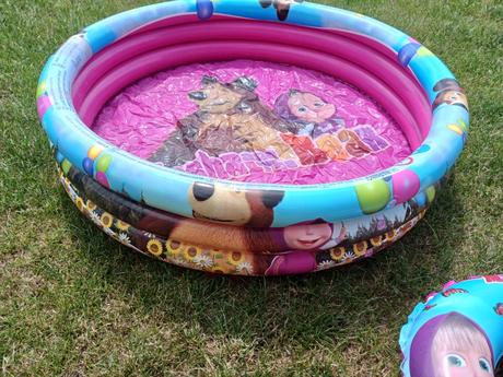 Bazén máša a medvěd +kruh,