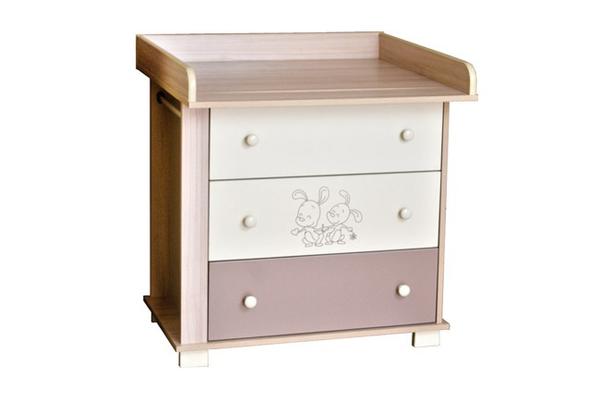 Máte někdo doma přebalovací komodu Jardrew Friends?