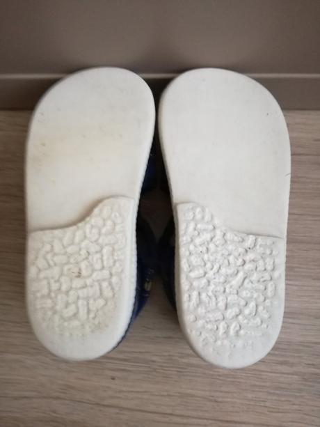 Chlapecké látkové bačkůrky s přezkou vel. 21, 21