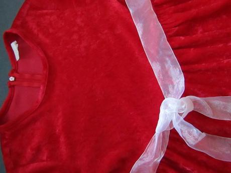 Sametové šaty vel.140/146, 140