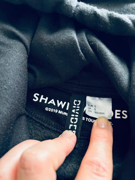 D38/ mikina černá - v.s, h&m,s