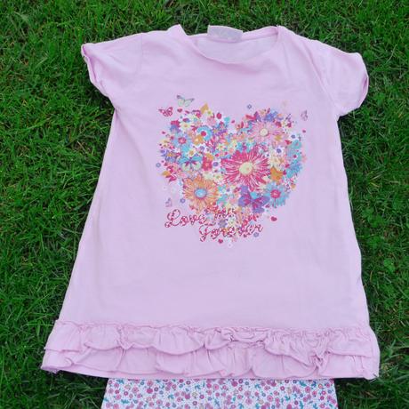 Delsi tricko se srdickem, okay,104