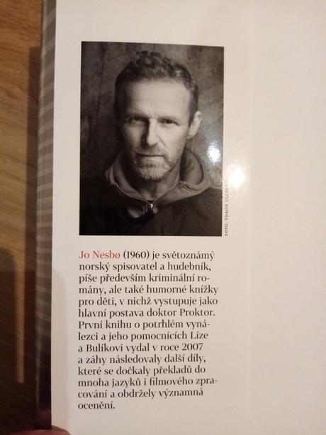 Kniha  zachrání dr.proktor vánoce (jo nesbo), 