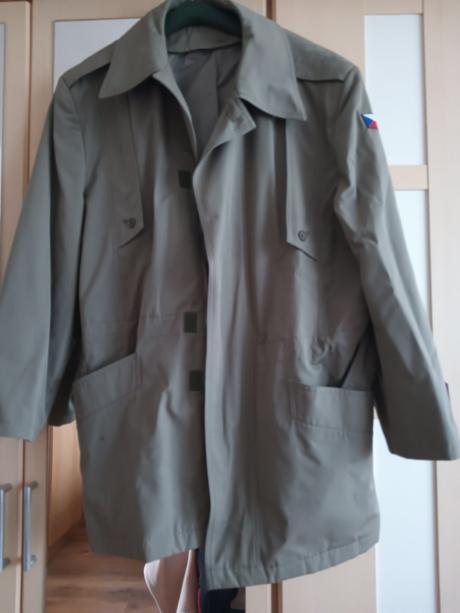 Vojenský vycházkový kabát, l