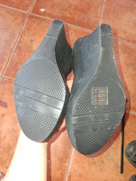 Lodičky na klínku, 39