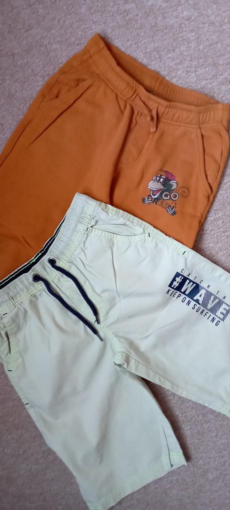 Šortky a tepláky vel."122-128", 128
