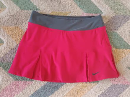 Sportovní sukně nike dri-fit s všitými kraťasy, nike,s