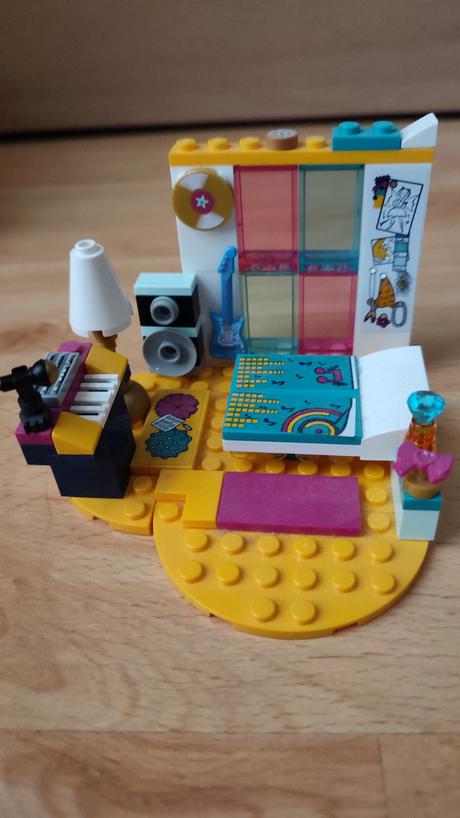 Lego friends andrea a její pokojíček,
