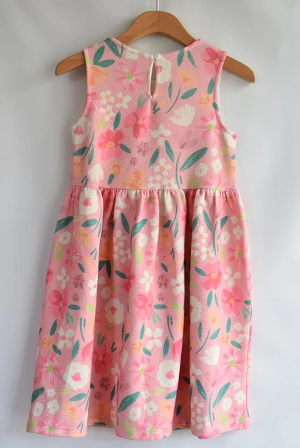 Šaty vel. 8 - 9 let, nutmeg,134