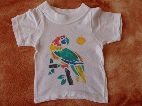 Bílé tričko s papouškem, 86