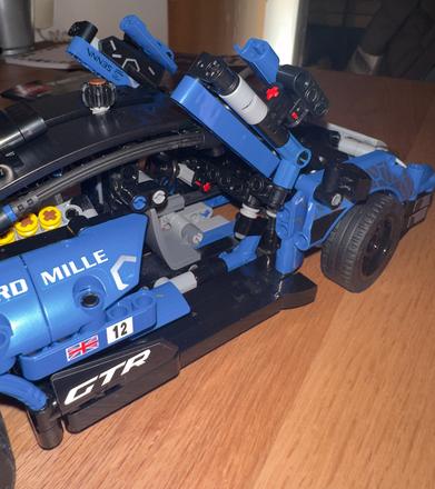 Lego technic mclaren senna gtr 42123,