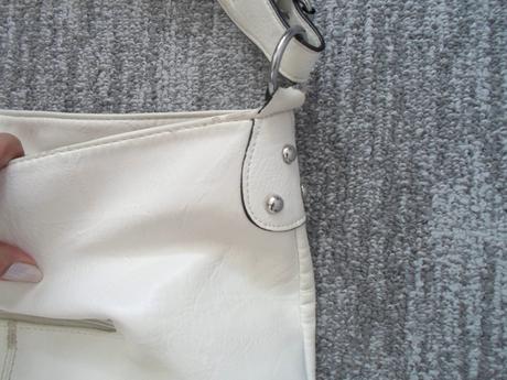Bílá kabelka přes rameno i crossbody, lara bags