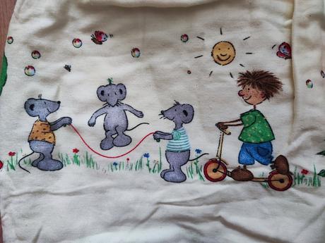 Žlutý spací pytel,