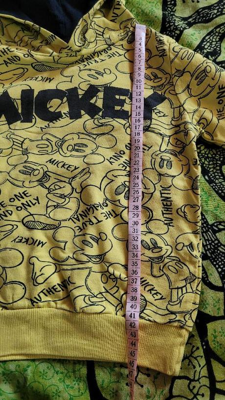 2 x mikina, kšandy a samozavazovací tkaničky, 122