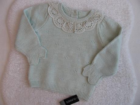 Krásný mátový svetřík s krajkou v.12-18 měs., 86