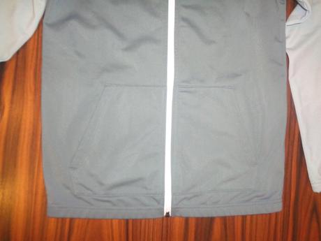 Nádherná šedá sportovní bunda nike, nike,152