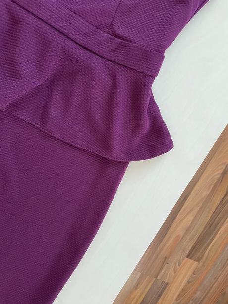 Fialové perplum šaty, vel m, ale menší cac s-s/m,, new look,s