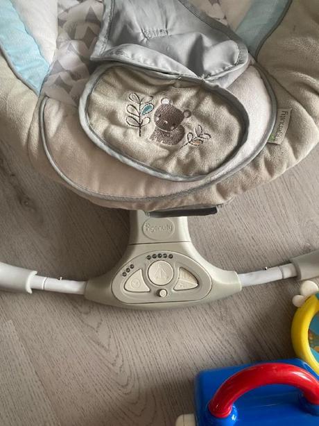Ingenuity houpačka vibrující nash 2v1, 0m+ 9 kg,