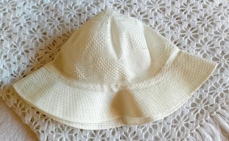 Letní klobouk dámský, 