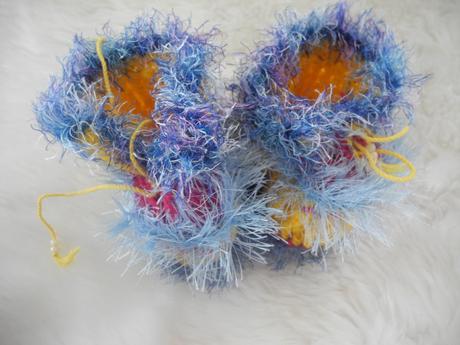 Háčkované capačky, <17